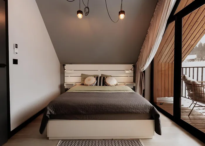 Miedzy Brzozami Szczytna