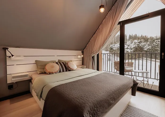 Miedzy Brzozami * Szczytna