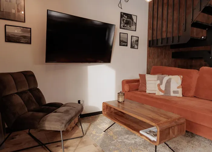 Miedzy Brzozami * 茨兹伊特纳