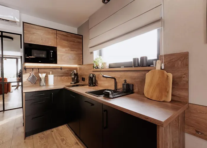 Miedzy Brzozami Vila